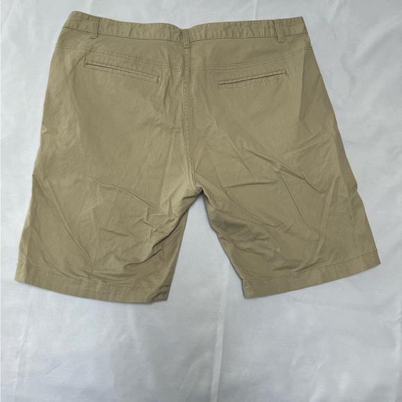 Cotton On short - Picture 2 of 2